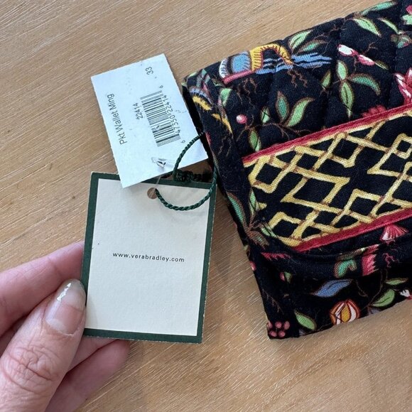 Vera Bradley Small Zip Bifold Wallet Floral Pattern Quilted Cottagecore - Picture 2 of 8